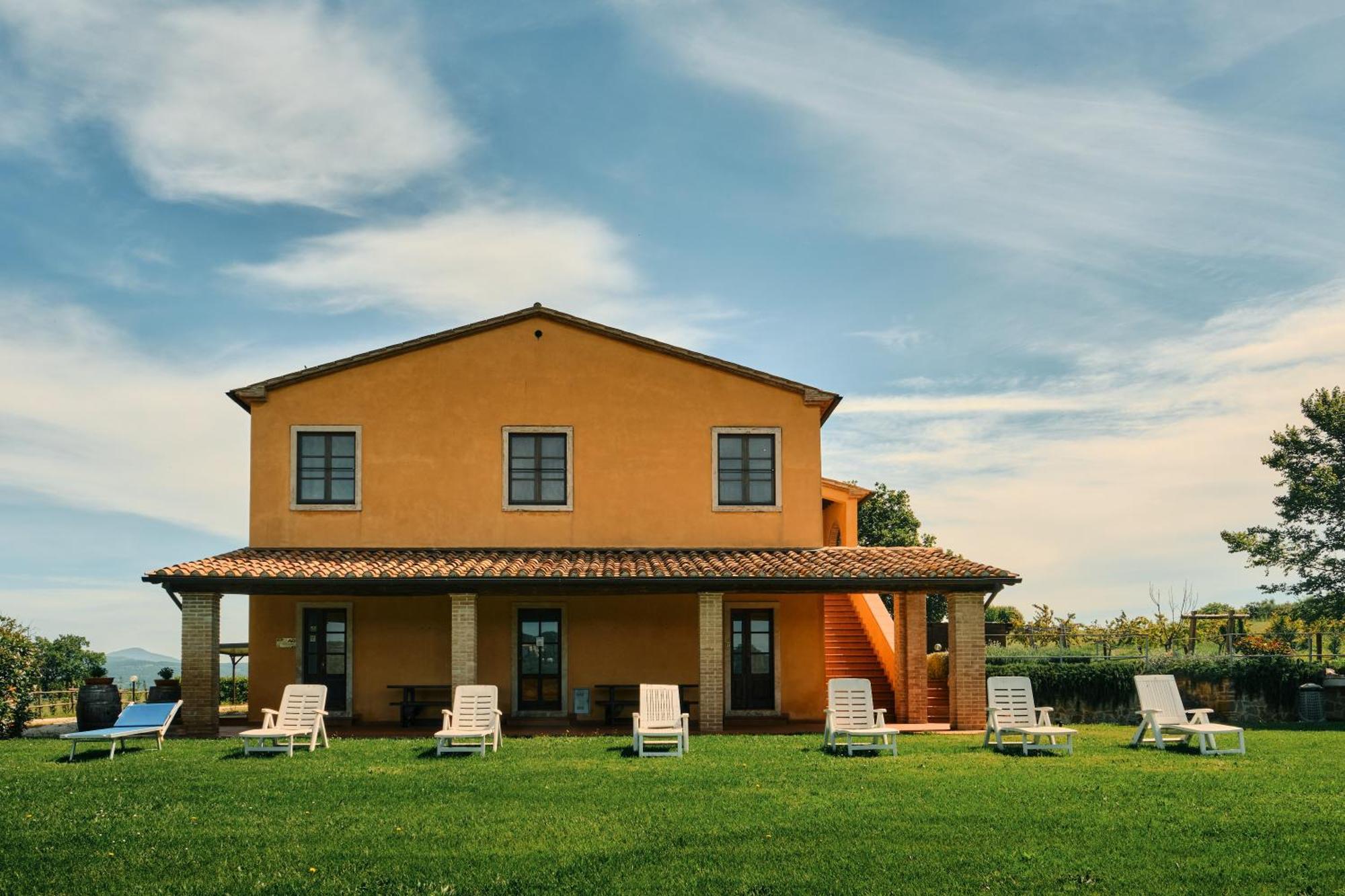 8380 Agriturismo Il Saragiolo Manciano Exterior foto